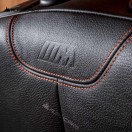 BMW F87 M2 COMPETITION Innenausstatung Leder Sitze Seats Interior Leather Orange