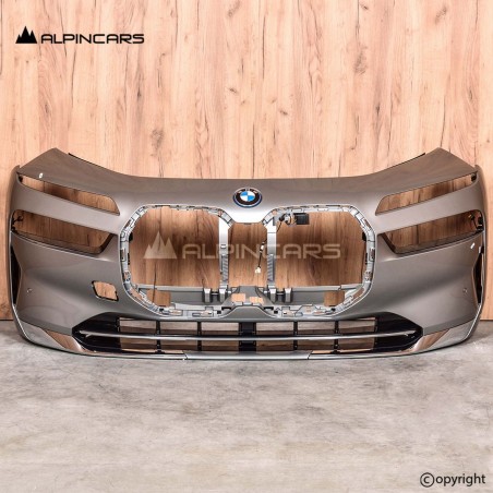 BMW 7 G70 i7 basis front bumper SPACESILVER C67
